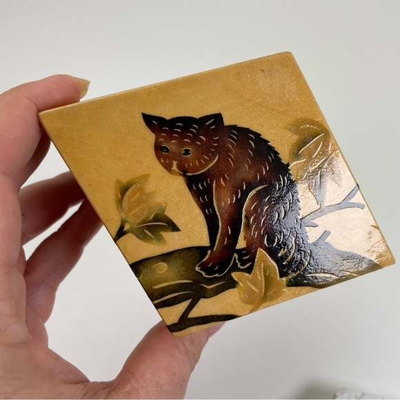 Trinket Box - Picture 5 of 9